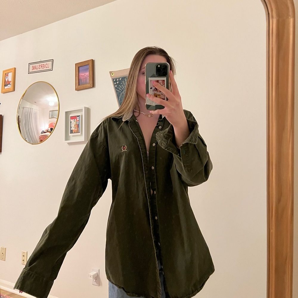 vintage Tommy Hilfiger button down shirt